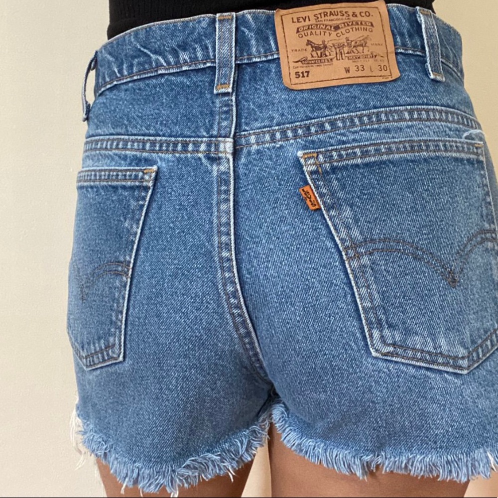 Levi’s Orange tab Vintage 517 High Rise Shorts